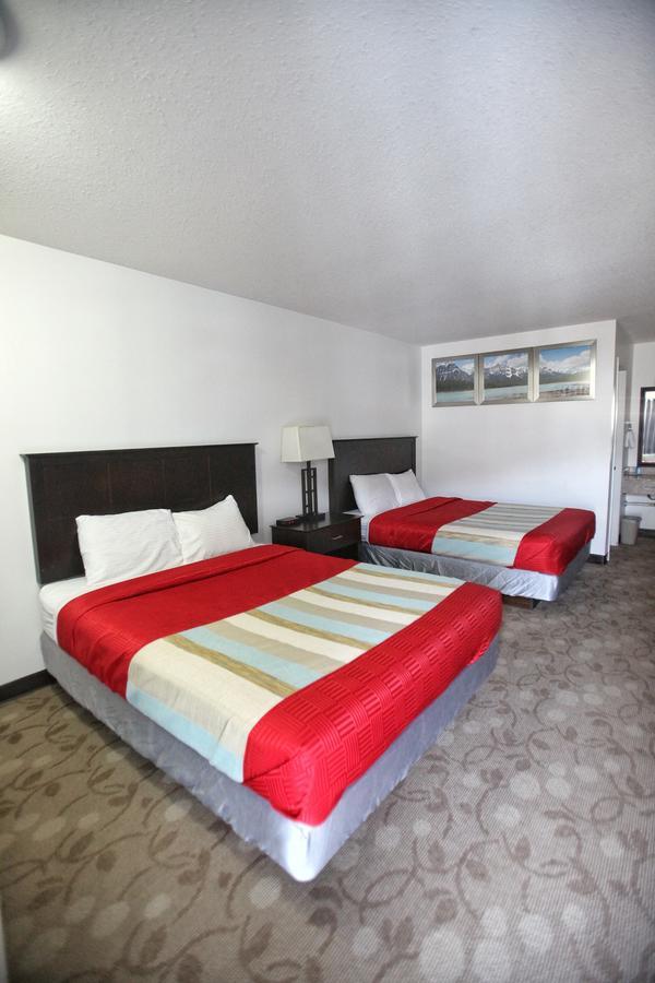 Best Budget Inn & Suites Kamloops Exterior foto